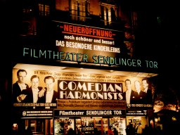 1997.12 Aussenansicht - Comedian Harmonist_2